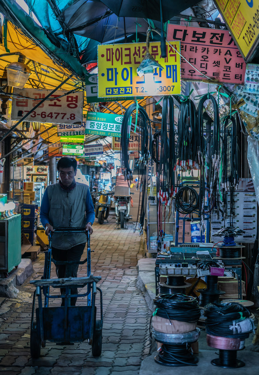 One Of My Favourite Places To Visit. The Maze That Is Kwangjang Market In Seoul.
