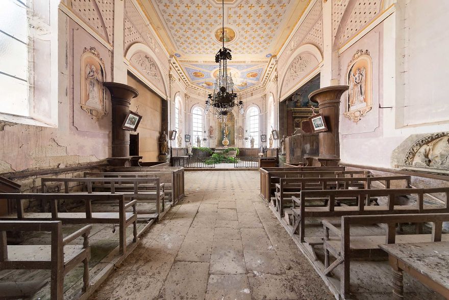 The Most Beautiful Abandoned Chapels Around The World
