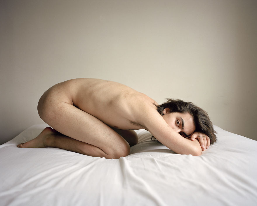 I Photographed 20+ Nude Strangers In My Bedroom