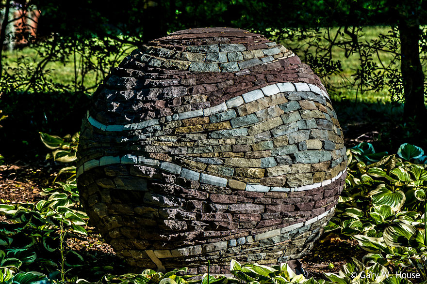 I Build Garden Sphere Sculptures From Pieces Of Stone, Using No Glue Or Cement