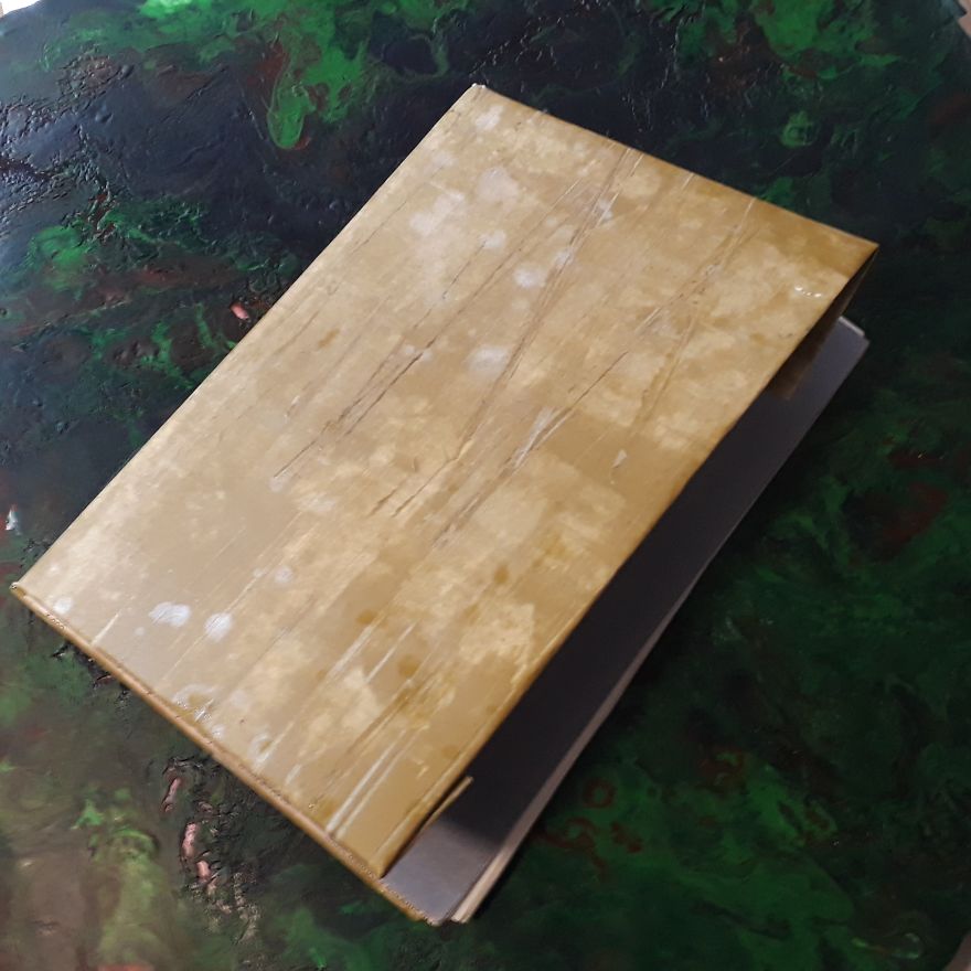I Reuse Found And Recycled Paper To Make These Useful And Sustainable Sketchbooks. I Reuse Found And Recycled Paper To Make These Useful And Sustainable Sketchbooks.