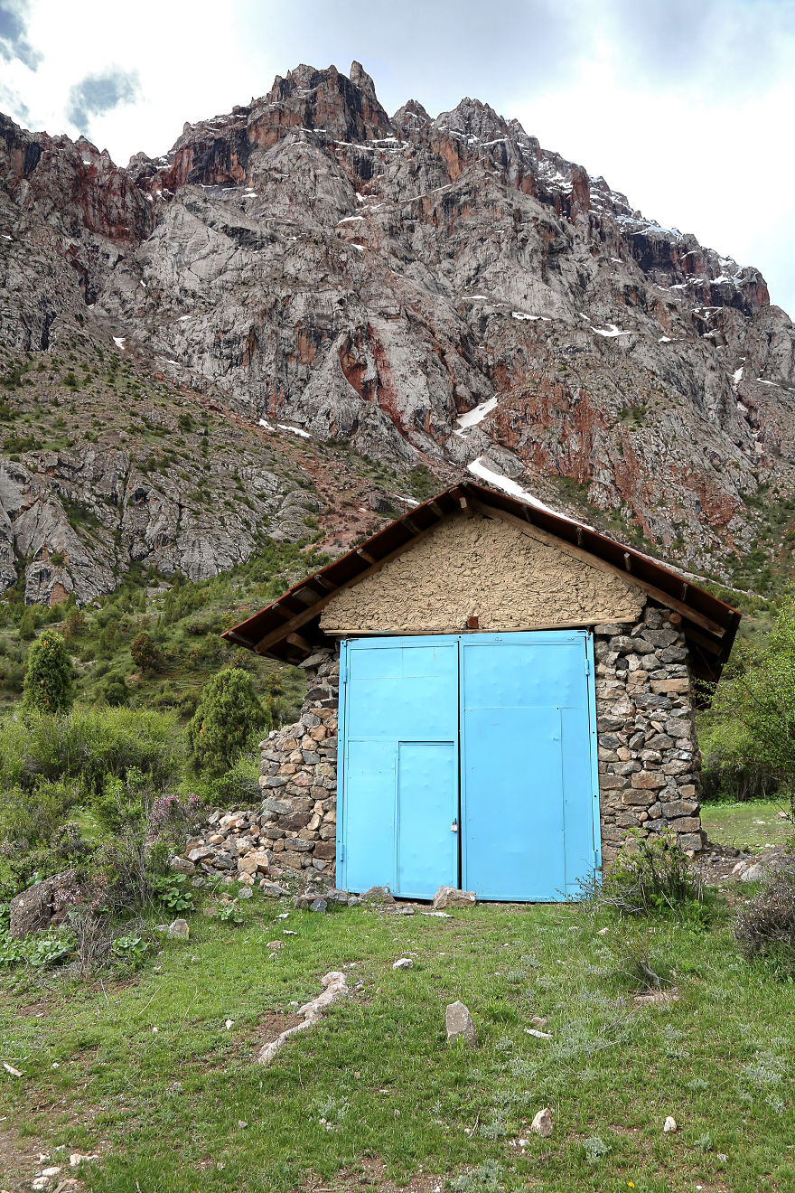 The Village Of Saritag, Tajikistan, Is Accessible By Bike Or Car After Long Hours Through The Mountains And Breathtaking Scenery
