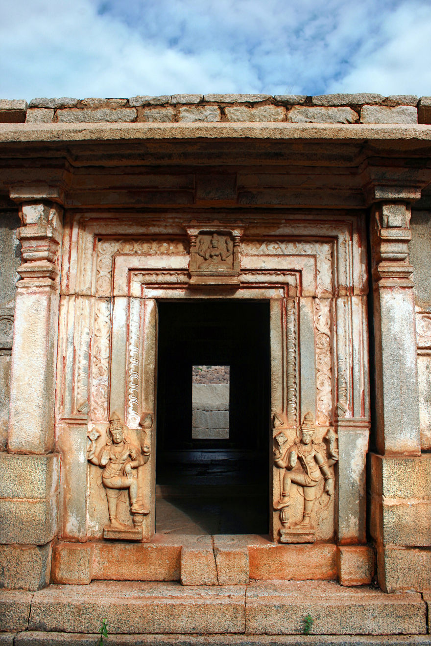 The City Of Hampi, In The State Of Karnataka, Hosts The Ruined City Of Vijayanagara, The Former Capital Of The Kingdom Of Vijayanagara, In The State Of Karnataka In India