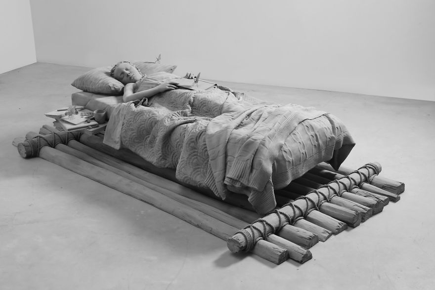Incredibly Lifelike Sculptures By Belgian Artist