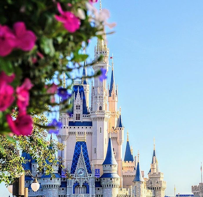 Disney World Offers To Turn Grown Women Into Princesses And Not Everyone Thinks It's A Good Idea