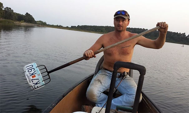 Cousin Went Fishing, Her Boyfriend Forgot The Paddle, A Little Hillbilly Engineering