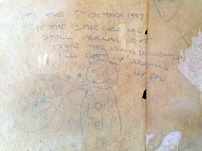 Found This 20-Year-Old Promise Hidden Under The Wallpaper In Our New House