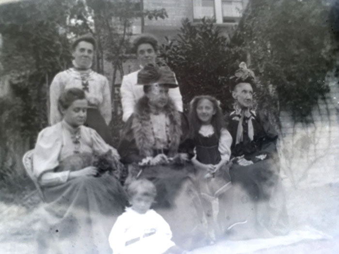 Man Finds 100-Year-Old Photo Negatives Inside Old Box He Buys For £4, Son 'Develops' Them Using Photoshop