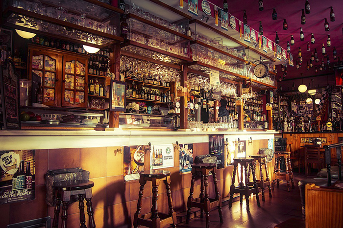 Image of pub interior