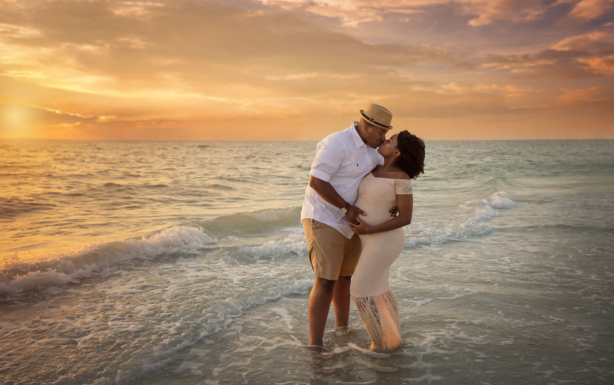 Artistic Maternity Photos