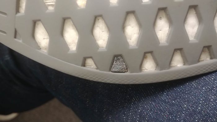 Esta piedrecita atascada en mi zapato