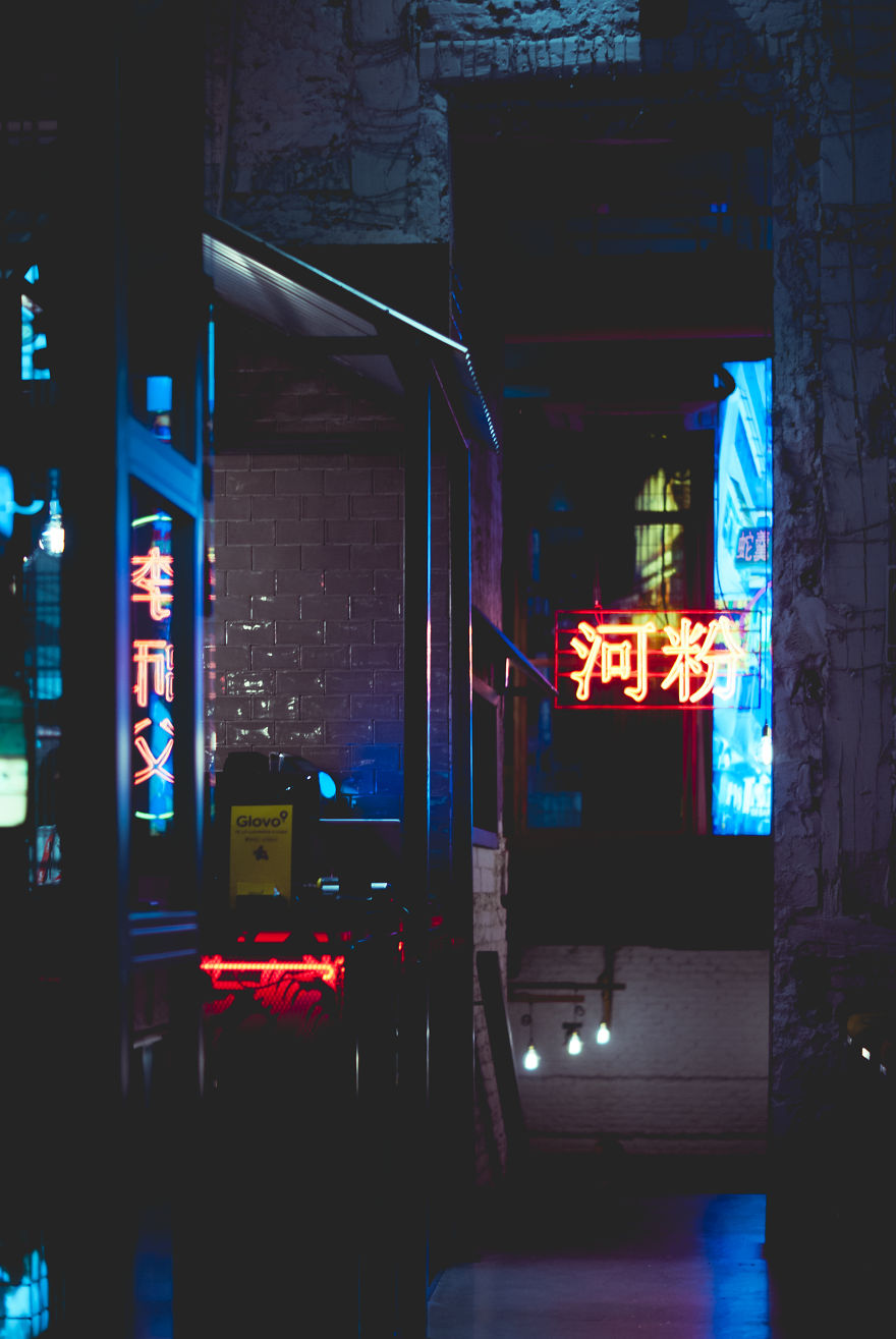 +20 Cyberpunk Photos That Will Change The Way You View Spain +20 Cyberpunk Photos That Will Change The Way You View Spain