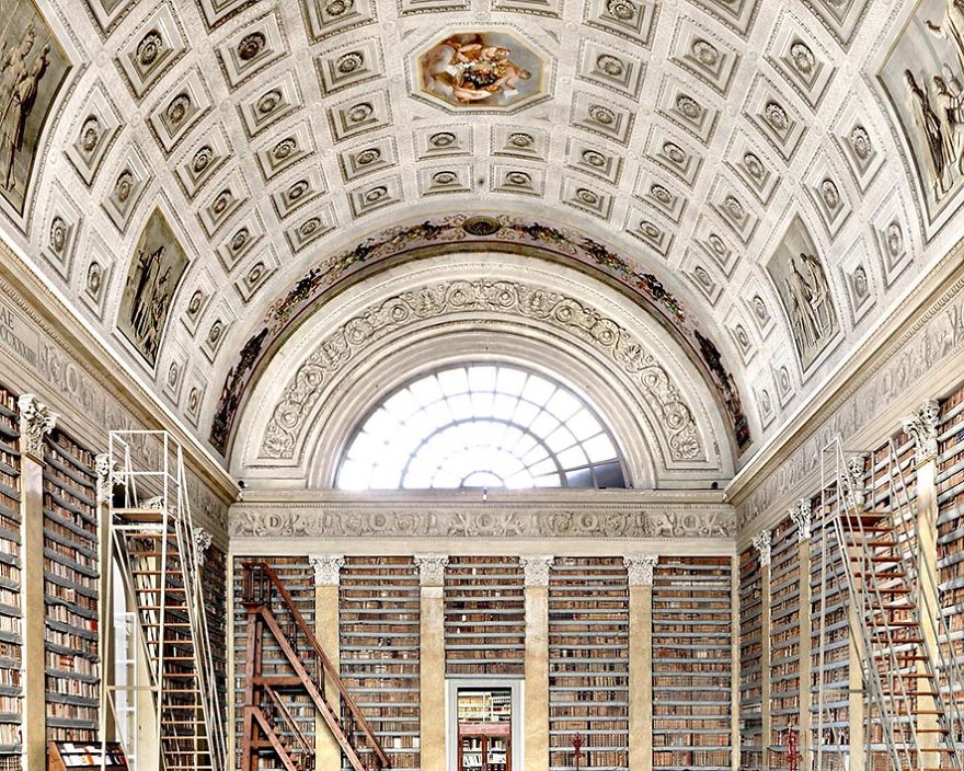 Palatina Library, Parma Italy