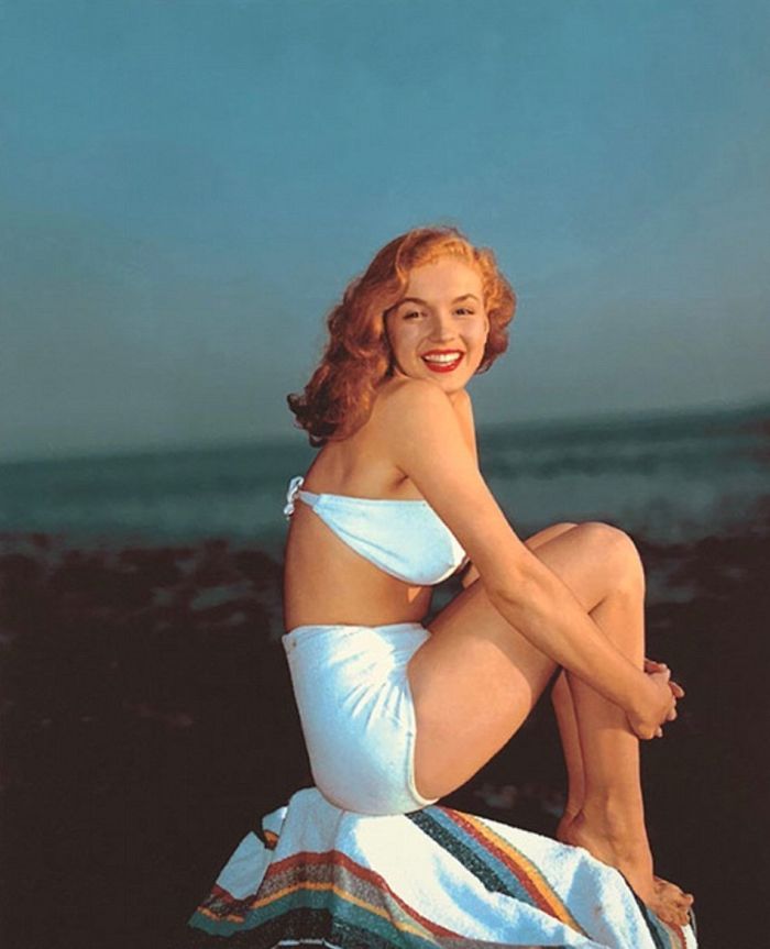 Rare Photos Of Marilyn Monroe Taken Before Her Worldwide Fame Show Her Modeling In Pinup Style