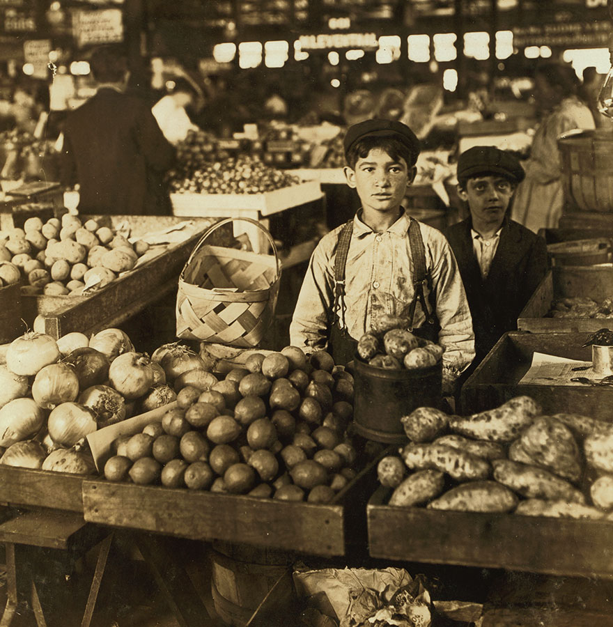 Fruit Vendors, Indianapolis Market, Aug., 1908. Wit., E. N. Clopper. Location: Indianapolis, Indiana