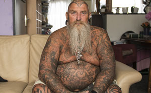 Estos Adultos Mayores Tatuados Que Capturamos Demuestran Que No Debes Preocuparte Por Tus Tatuajes Cuando Eres Viejo