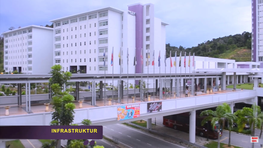This University Has The Longest And Highest Staircases In The World And It's In Malaysia