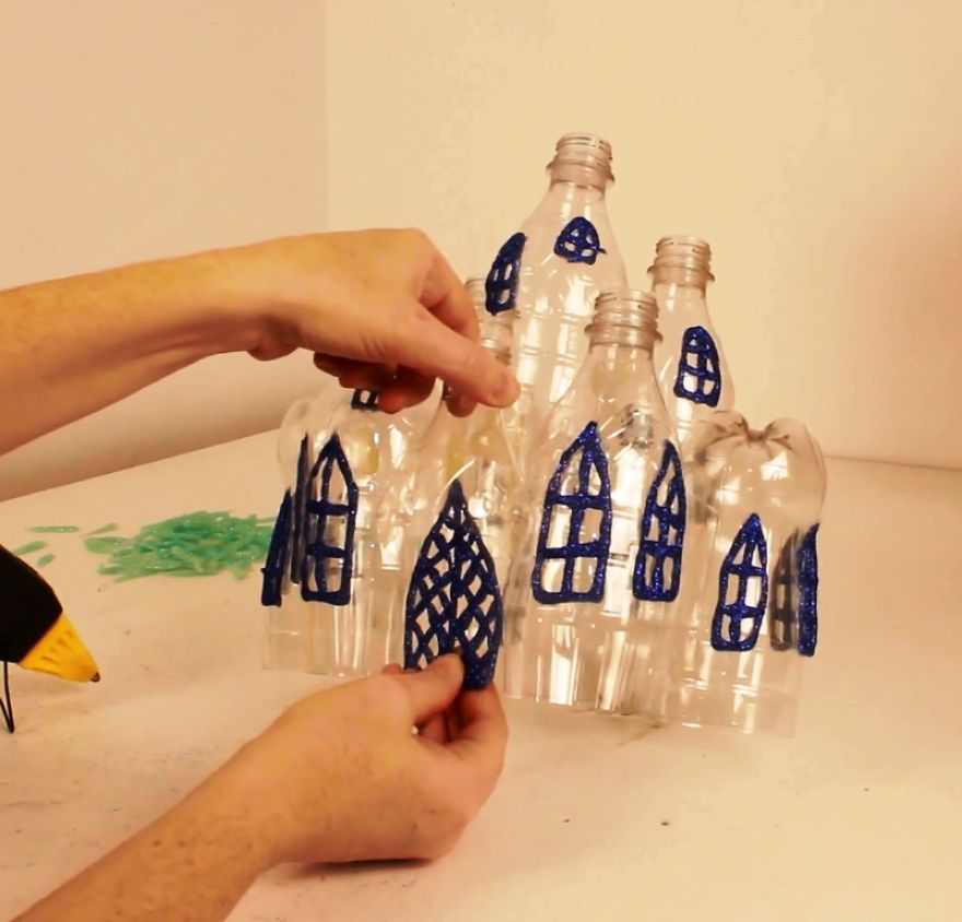 I Made This Frozen Castle Using Hot Glue And Plastic Bottles