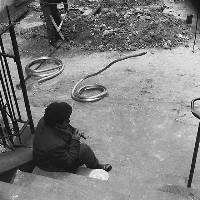 20 Nostalgic Photos Of France In The 1950s As You Have Never Seen It Before, Through The Funny And Touching Eye Of Photographer René Maltête 20 Nostalgic Photos Of France In The 1950s As You Have Never Seen It Before, Through The Funny And Touching Eye Of Photographer René Maltête