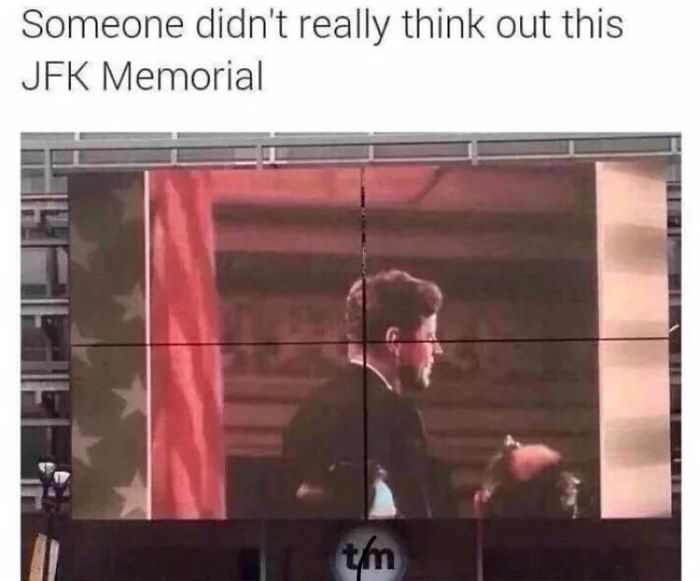 Alguien no pensó bien esto en el memorial de JFK