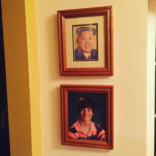 Replaced My Little Sisters Graduation Photo With One Of The Supreme Leader 3 Weeks Ago. Dad Still Hasn’t Noticed