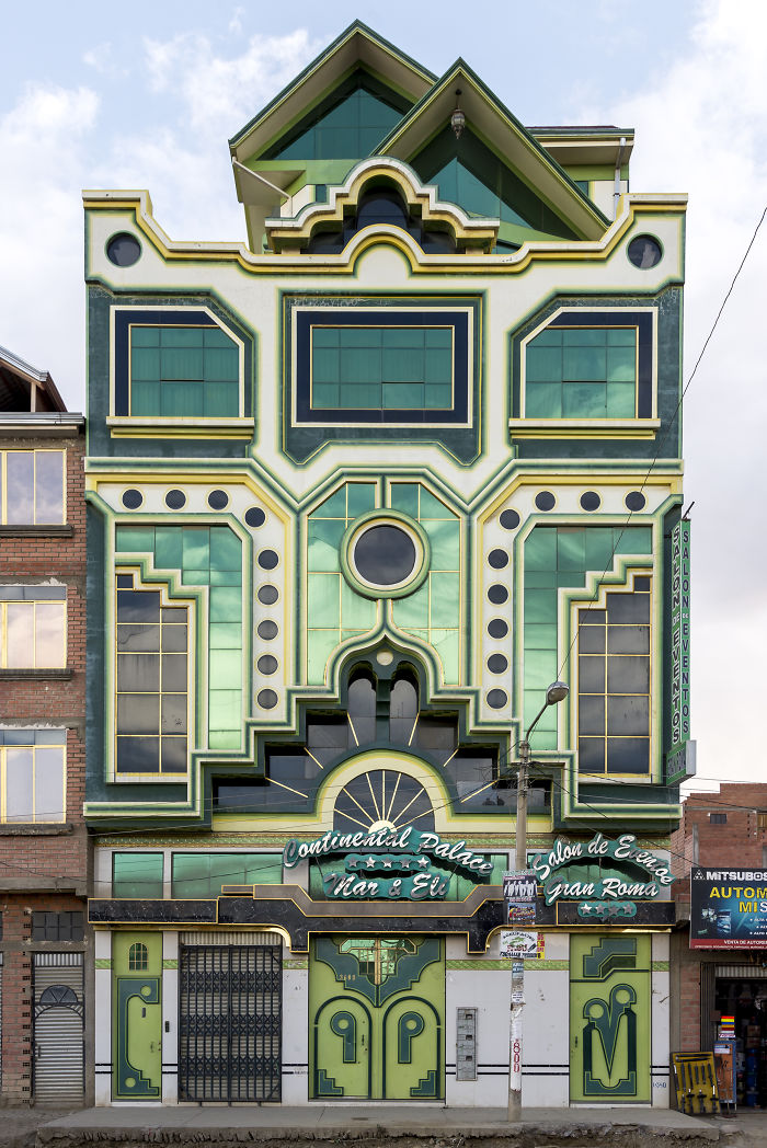 I Retraced The Streets Of El Alto, Bolivia, To Discover A Unique Style Of Architecture Called Cholet (22 Pics)