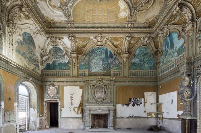 Villa abandonada en Italia