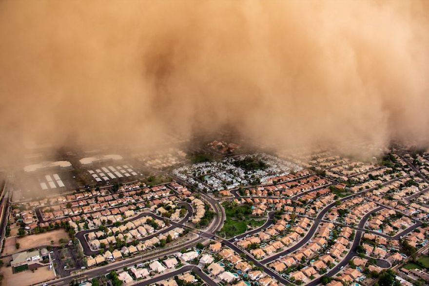 Dust Storm Didn’t Stop Him: Take A Look On Jason Ferguson Pictures From Helicopter
