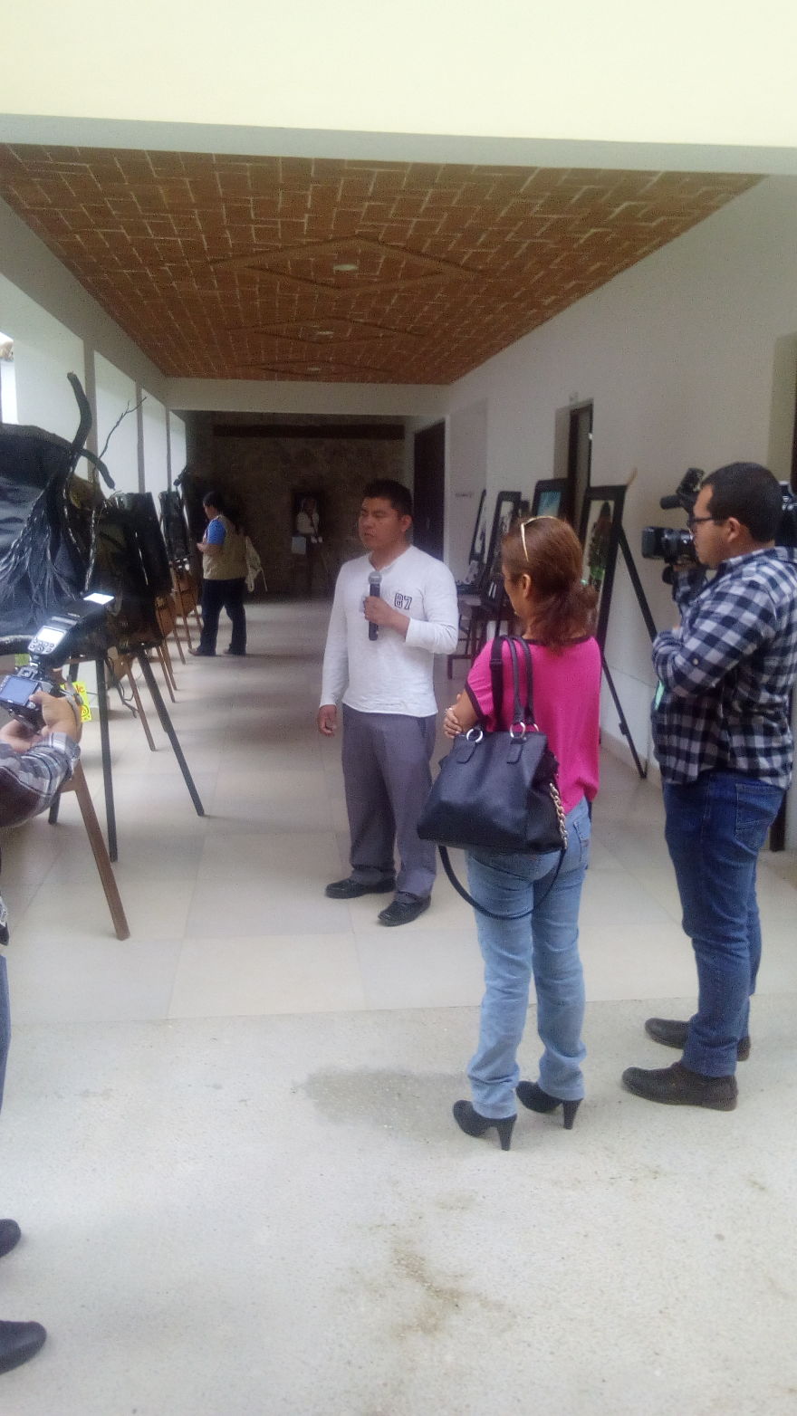 El Artista Que No Pinta Con Brocha El Artista Que No Pinta Con Brocha