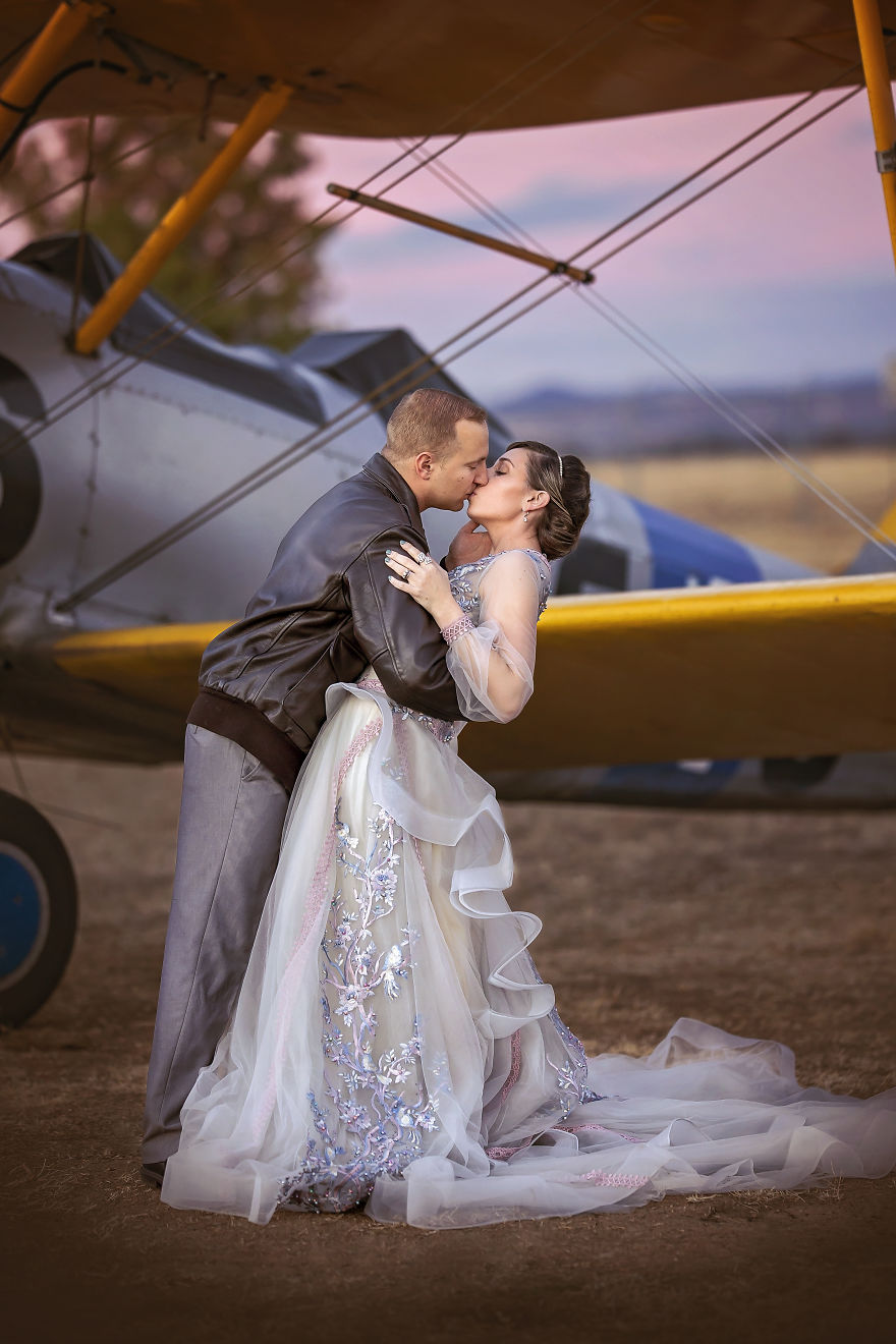 Pilot's Family Photos Really Take Flight! Pilot's Family Photos Really Take Flight!