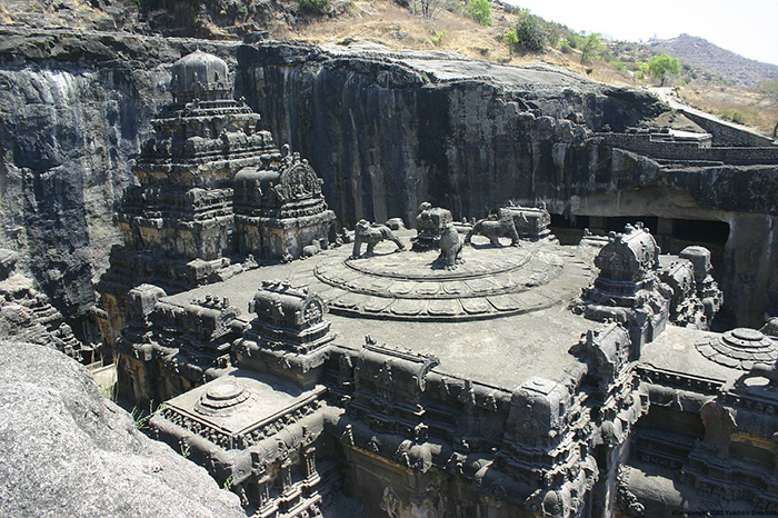 kailasa-stone-temple-ellora-india-tourism-2