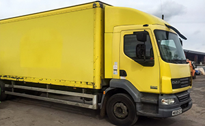 Couple Spends $25,000 To Convert Old Truck Into Mobile Home And It Looks Better Than Most Apartments