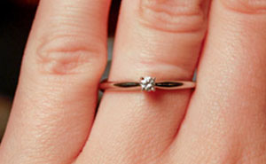 Woman Humiliates Her Fiancé After Finding Out How Much Her Ring Cost