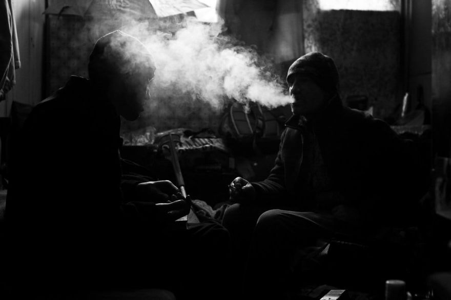 I've Spent 8 Months With The Drug Addicts In Prague And Photographed Them