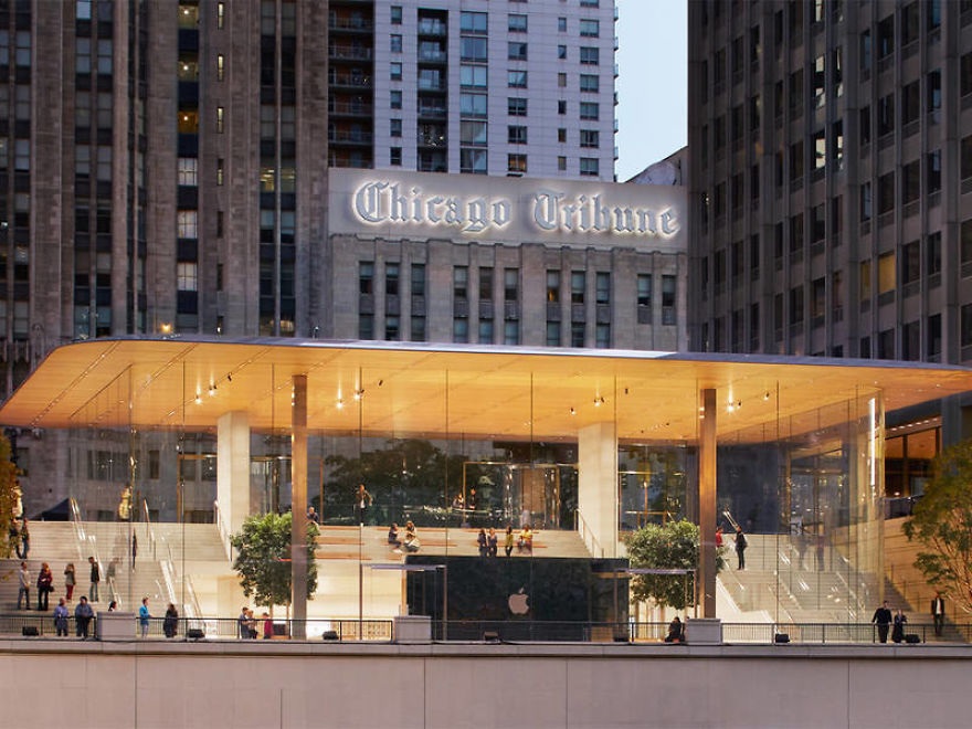 Foster + Partners Apple’s Store Chicago Can Not Handle The Winter Blues