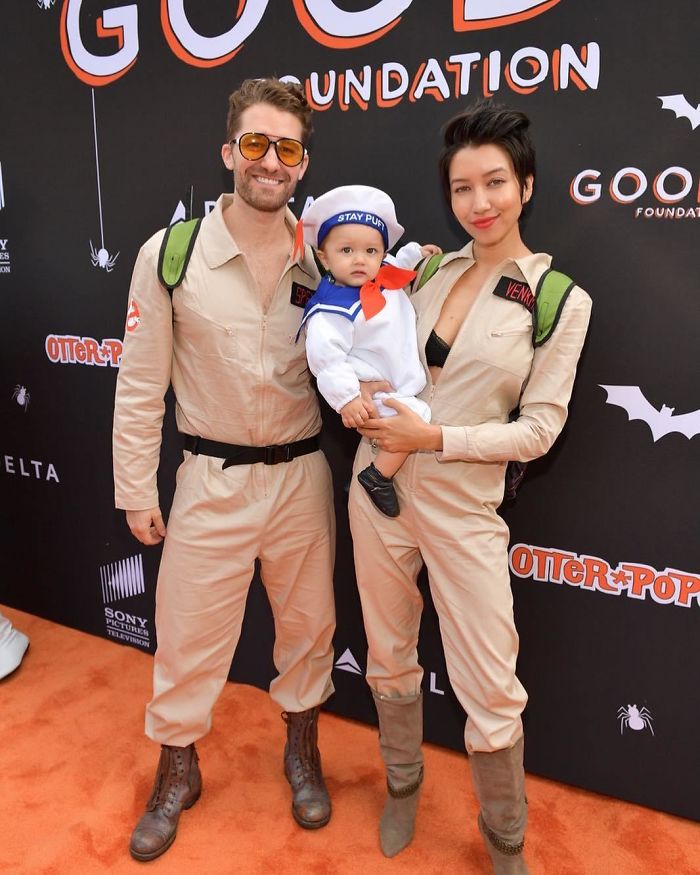 Matthew Morrison And Renee Puente As 'Ghostbusters' Characters