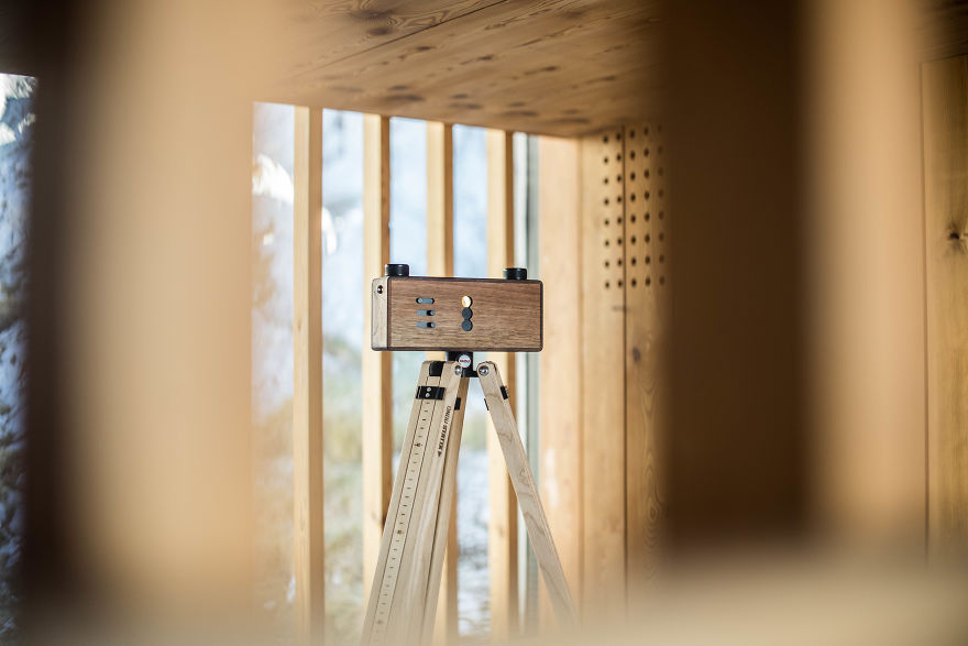 We Made Wooden Cameras With No Lenses, No Focus And No Batteries- And It Takes Amazing Images!
