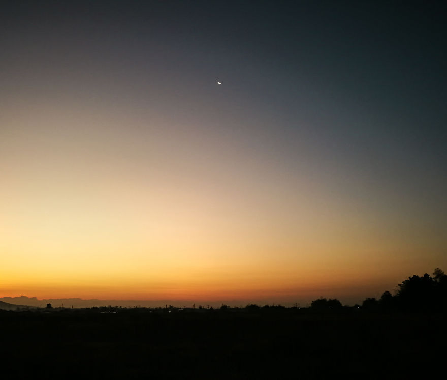 I Chased Sunrise Using My Smartphone. I Chased Sunrise Using My Smartphone.