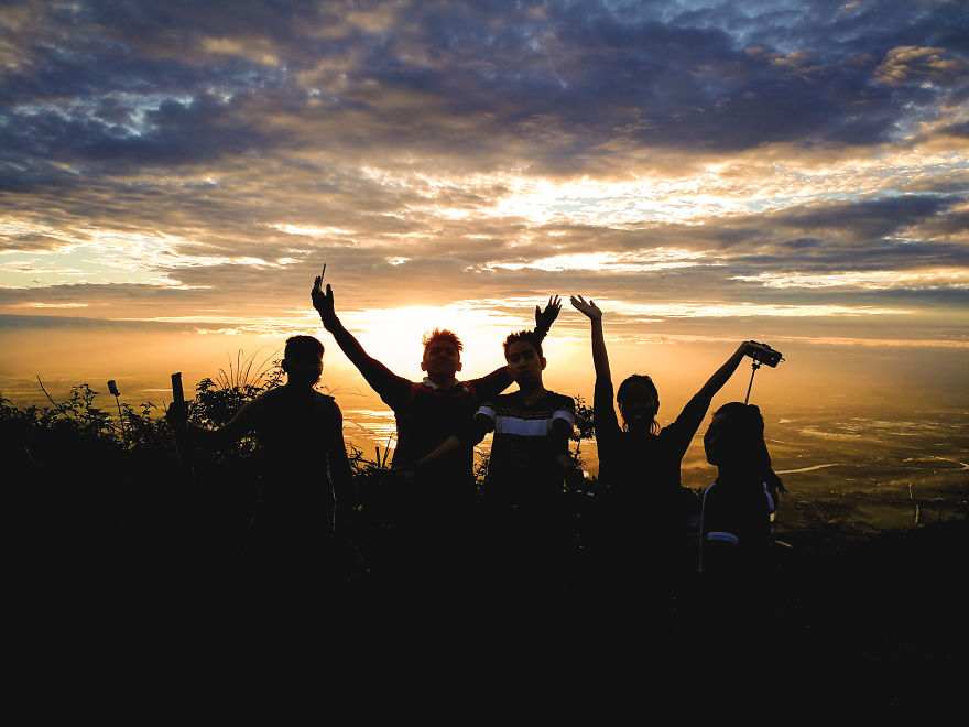 I Chased Sunrise Using My Smartphone. I Chased Sunrise Using My Smartphone.