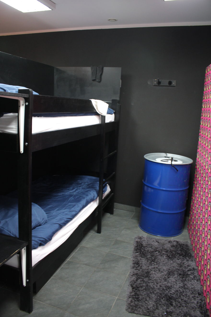 I Went To Poland And Spent A Night In A Hostel Which Has A Trash Room! Would You Stay Here? I Went To Poland And Spent A Night In A Hostel Which Has A Trash Room! Would You Stay Here?