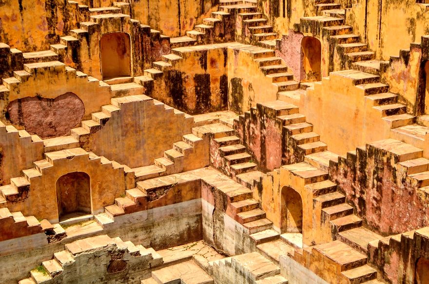 Intriguing Stepwells Of Rajasthan That Makes For A Perfect Location On Your Instagram Feed