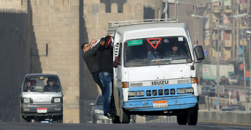 Ridiculous Moments In Everyday Cairo Traffic