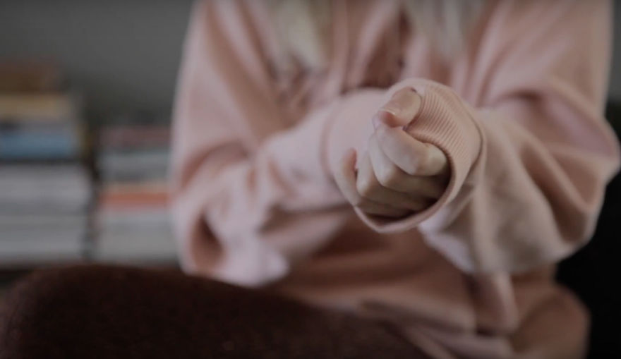 The Motherhoodie Is The Perfect Hoodie For All (Breastfeeding) Moms The Motherhoodie Is The Perfect Hoodie For All (Breastfeeding) Moms