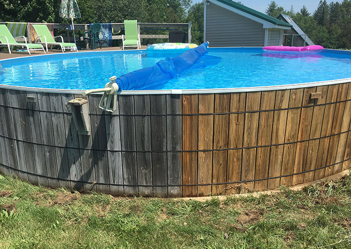 17+ Years Of Discoloration/Mildew/Mold Removed From The Pool Wall