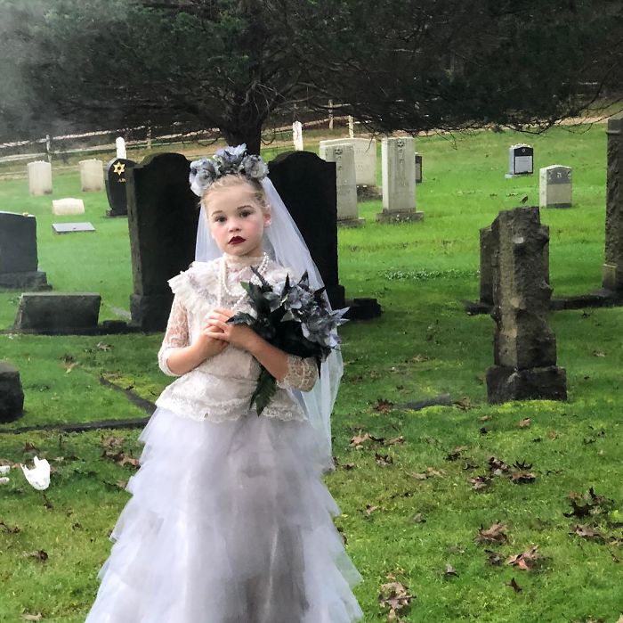 Neil Patrick Harris' Family Revealed Their 2018 Halloween Costumes And They Might Be The Creepiest Yet
