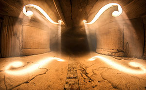 10 Incredible Photos Taken Inside Music Instruments By A Romanian Photographer