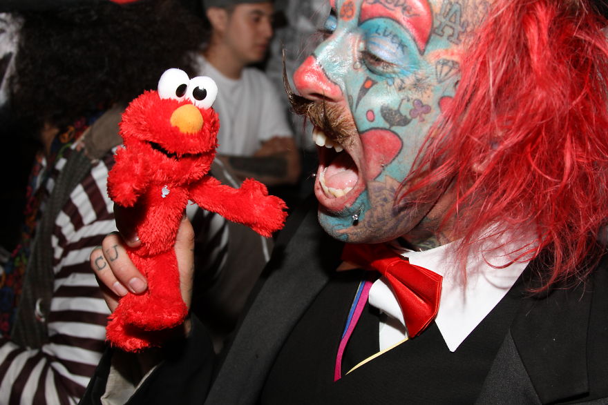 40 Photos Of Passionate New Artists