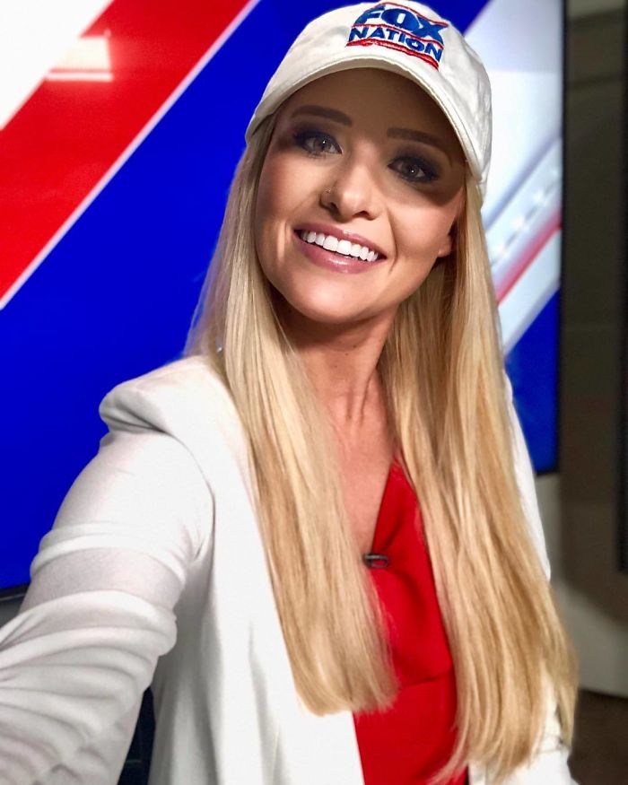 The Way This 11-Year-Old Destroyed Tomi Lahren's Tweet Goes Viral