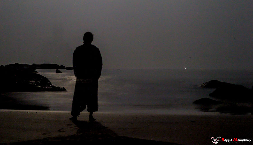 I Clicked Pictures While Solo Travelling With My Tripod And Camera, Just With A Different Perspective.