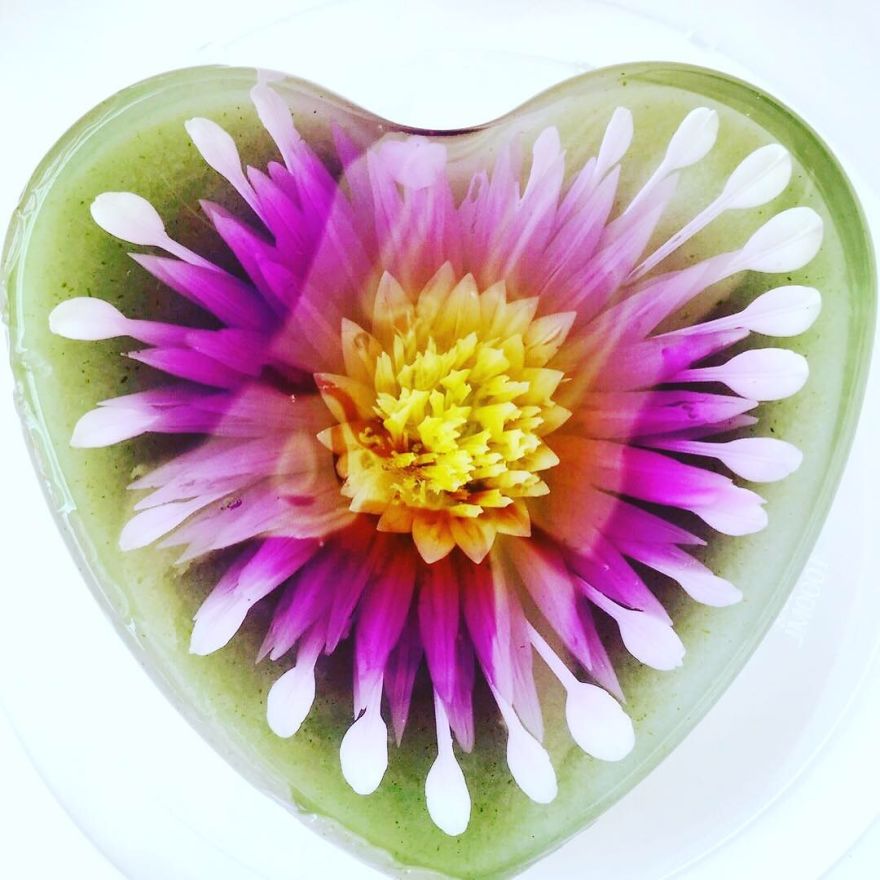 I Ventured Into 3 D Jelly Art After My Children Requested The Nicest Nut Free / Allergy Cake For Their Special Day.